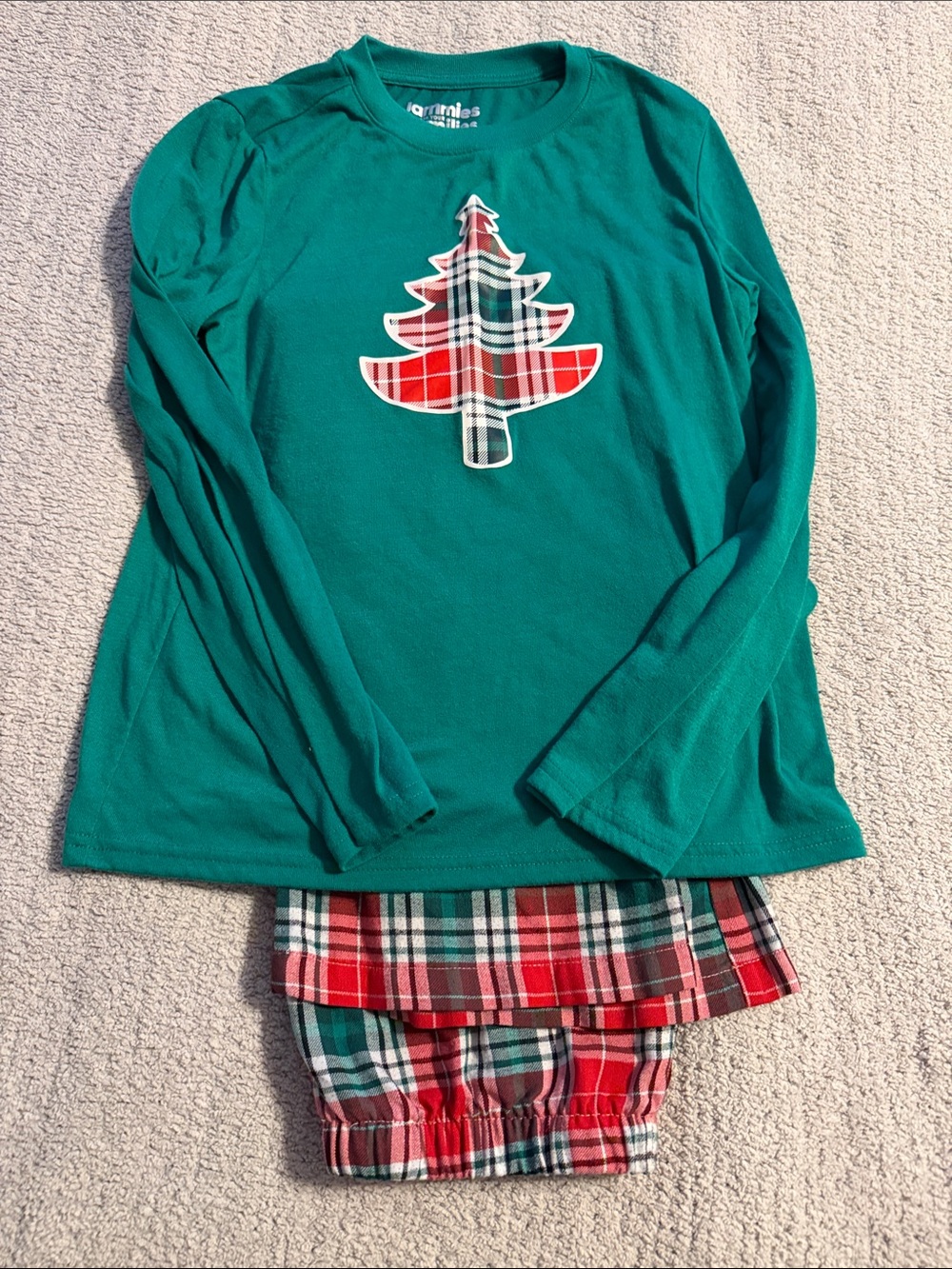 Jammies for Your Families Christmas Pajama Set